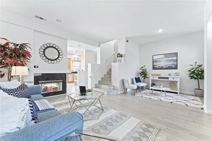 2824 Ballesteros Lane, Tustin, California 92782