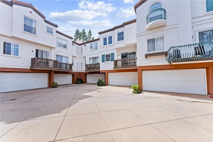 2824 Ballesteros Lane, Tustin, California 92782