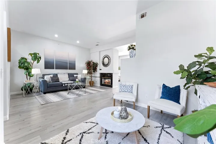 2824 Ballesteros Lane, Tustin, California 92782
