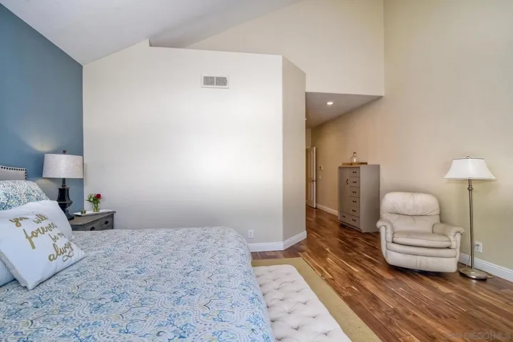 11414 Larmier Circle, San Diego, California 92131