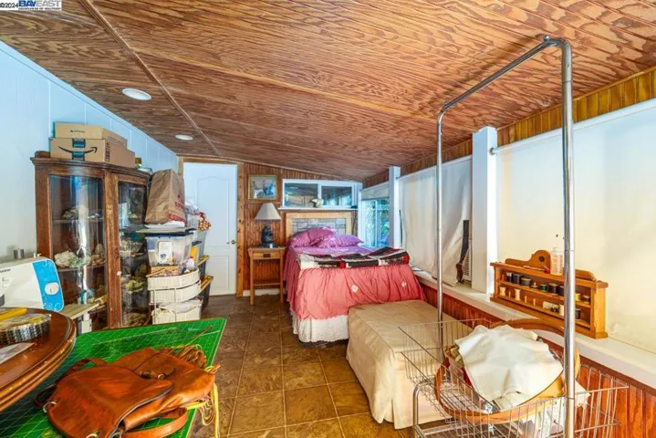 1015 Byrd Ln, Pleasanton, California 94566
