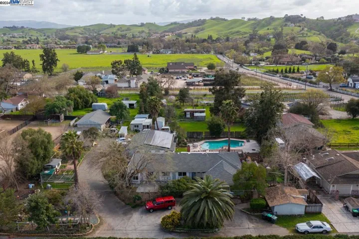 1015 Byrd Ln, Pleasanton, California 94566