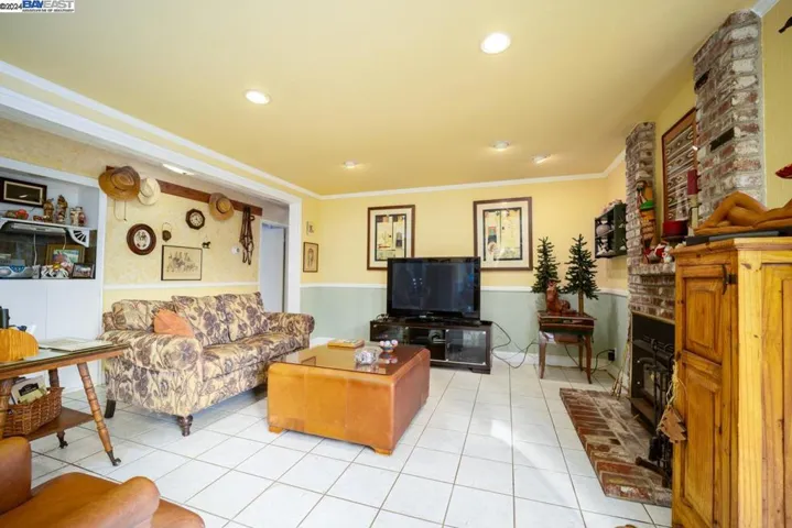 1015 Byrd Ln, Pleasanton, California 94566
