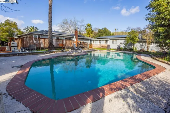 1015 Byrd Ln, Pleasanton, California 94566