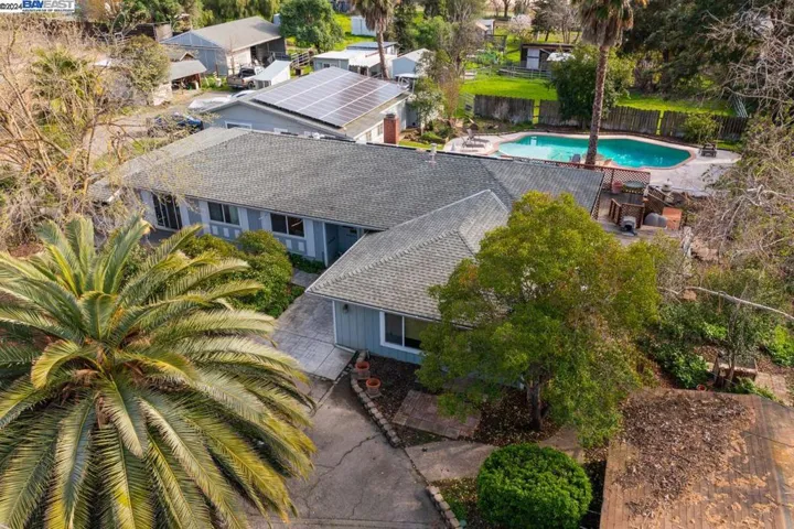 1015 Byrd Ln, Pleasanton, California 94566