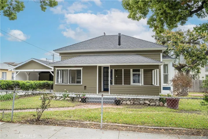 226 E Lemon Avenue, Glendora, California 91741