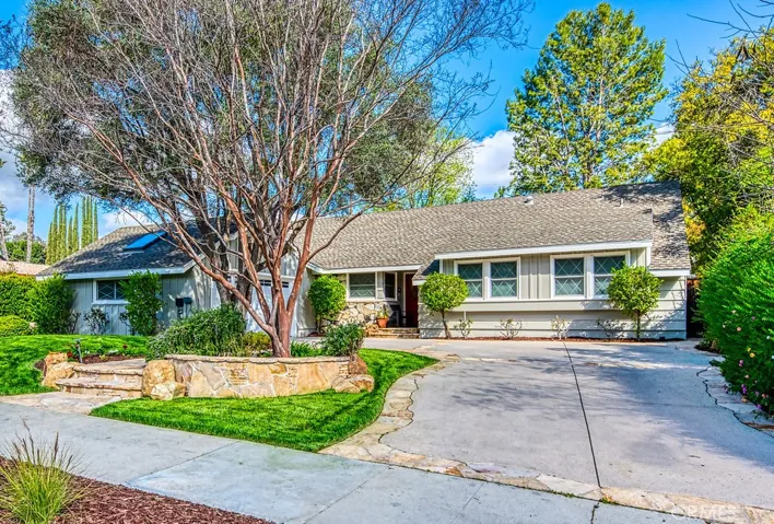 23843 Califa Street, Woodland Hills, California 91367