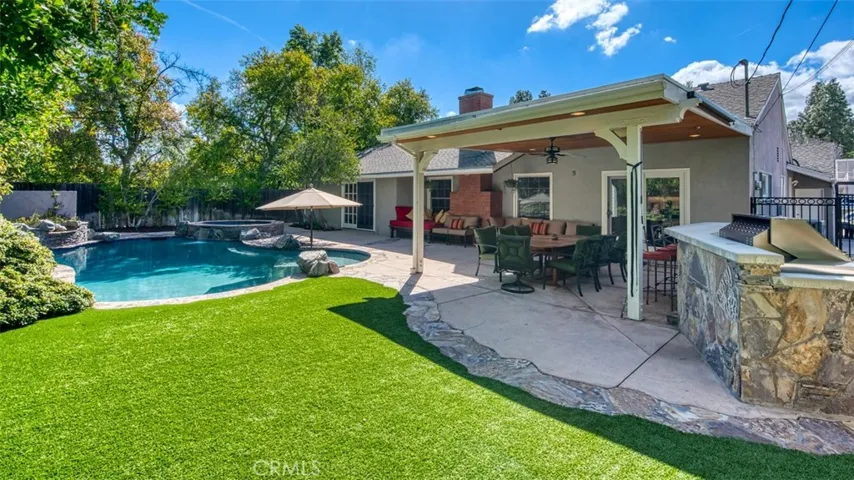 23843 Califa Street, Woodland Hills, California 91367