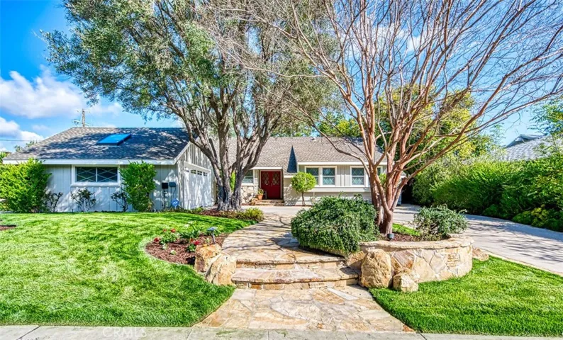 23843 Califa Street, Woodland Hills, California 91367