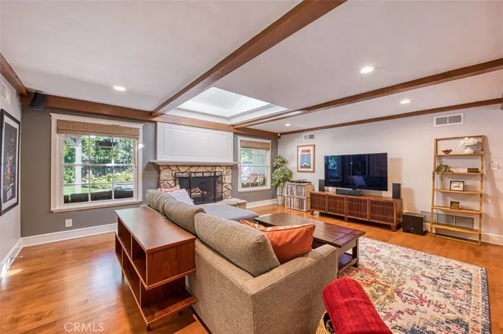 23843 Califa Street, Woodland Hills, California 91367