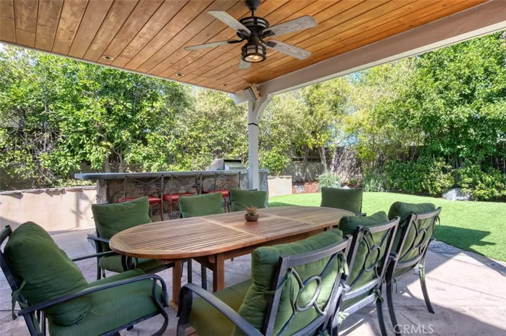 23843 Califa Street, Woodland Hills, California 91367