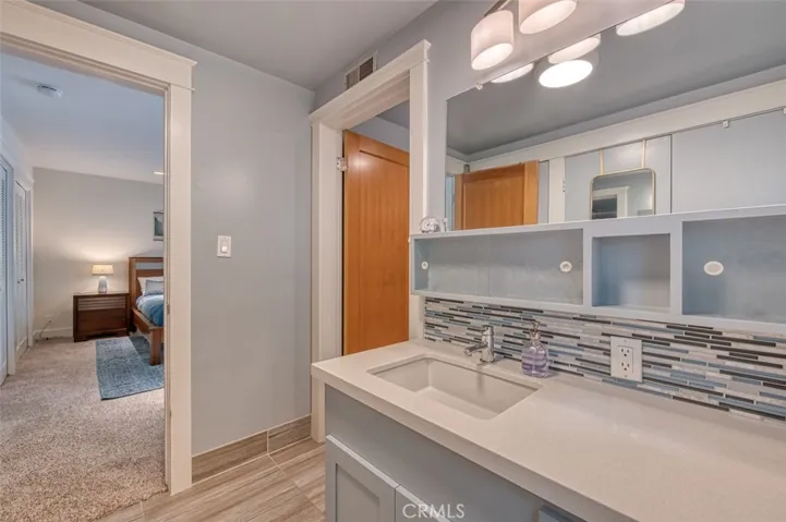 23843 Califa Street, Woodland Hills, California 91367