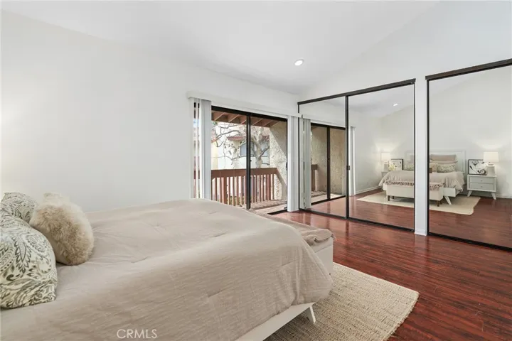 5720 Owensmouth Avenue 143, Woodland Hills, California 91367