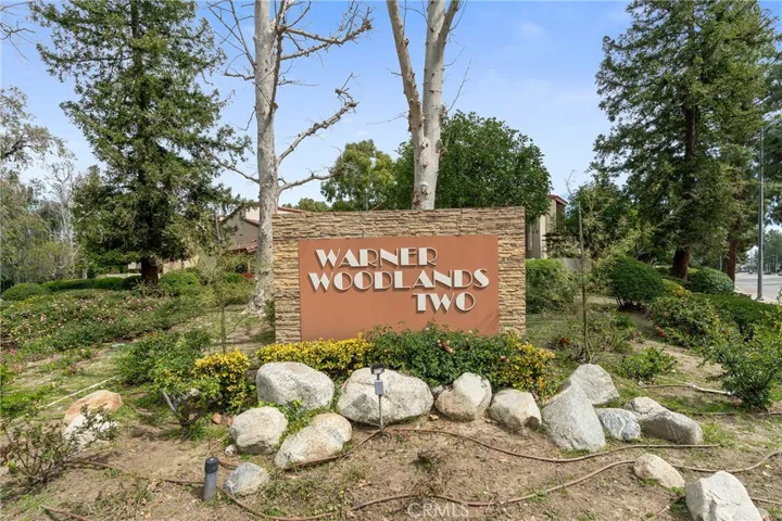 5720 Owensmouth Avenue 143, Woodland Hills, California 91367