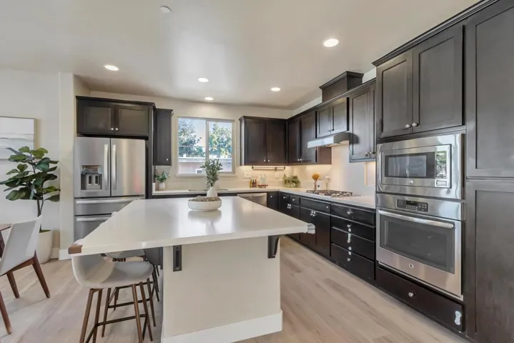 332 N Fair Oaks Avenue, Sunnyvale, California 94085