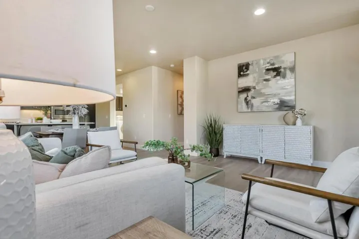 332 N Fair Oaks Avenue, Sunnyvale, California 94085