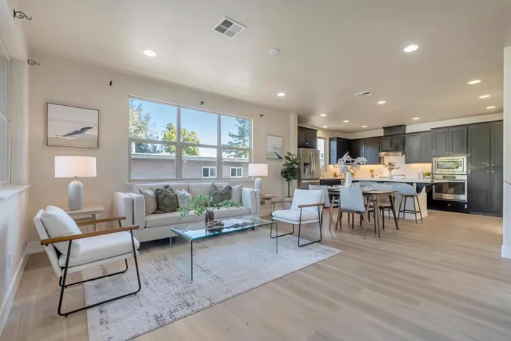 332 N Fair Oaks Avenue, Sunnyvale, California 94085