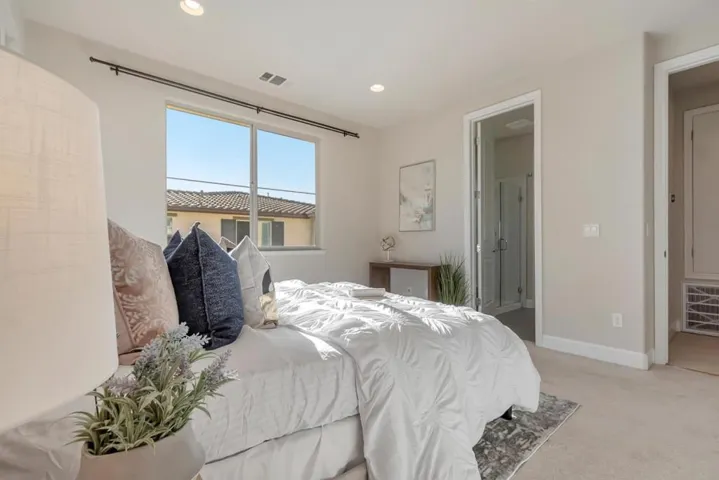 332 N Fair Oaks Avenue, Sunnyvale, California 94085