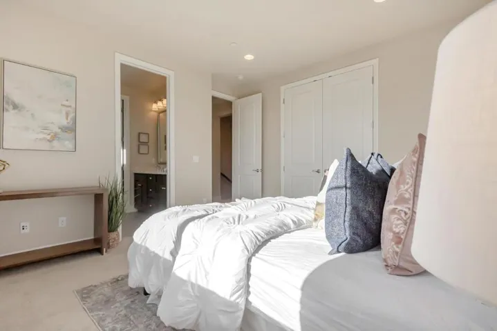 332 N Fair Oaks Avenue, Sunnyvale, California 94085
