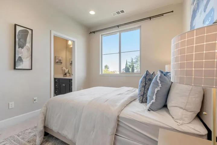 332 N Fair Oaks Avenue, Sunnyvale, California 94085