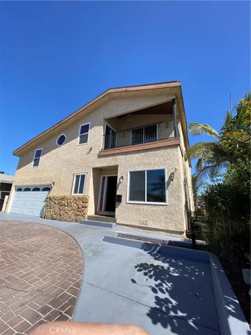 15542 S Loralla, Gardena, California 90248
