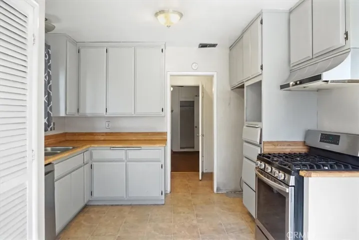 1466 Kempton Avenue, Monterey Park, California 91755