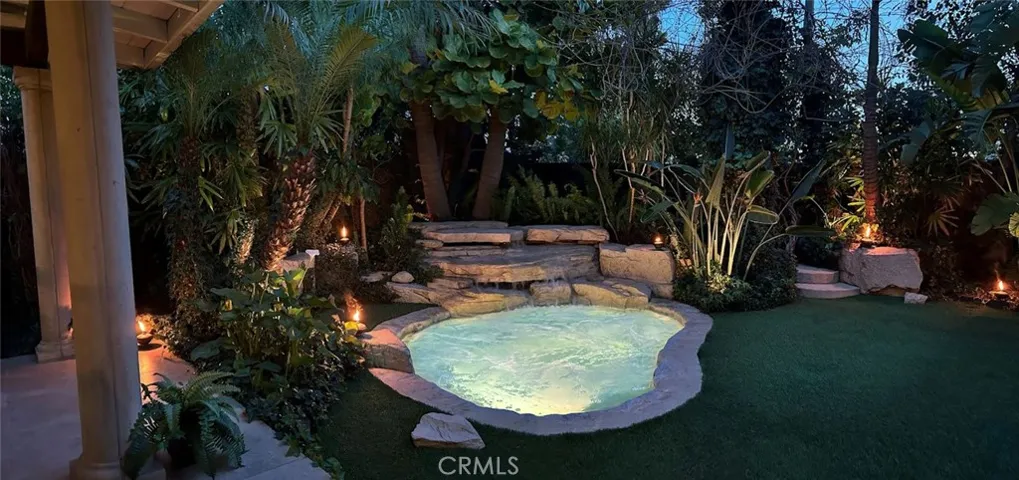 12520 Stagg Street, North Hollywood, California 91605