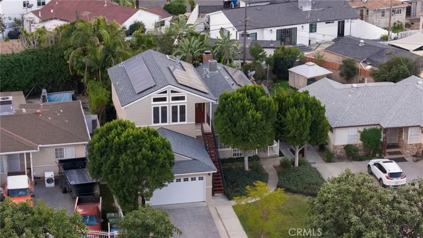 12520 Stagg Street, North Hollywood, California 91605
