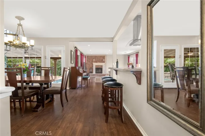 12520 Stagg Street, North Hollywood, California 91605