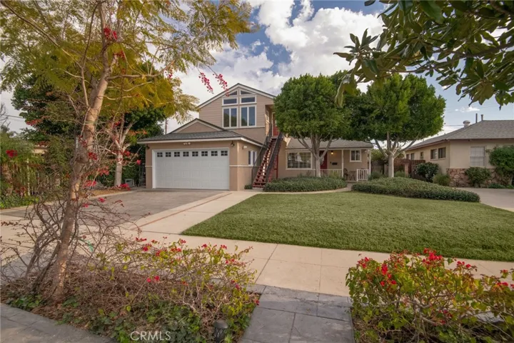 12520 Stagg Street, North Hollywood, California 91605
