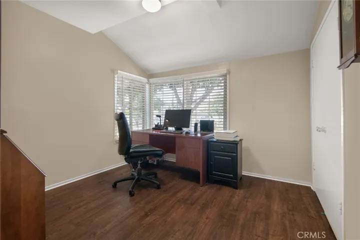 12520 Stagg Street, North Hollywood, California 91605