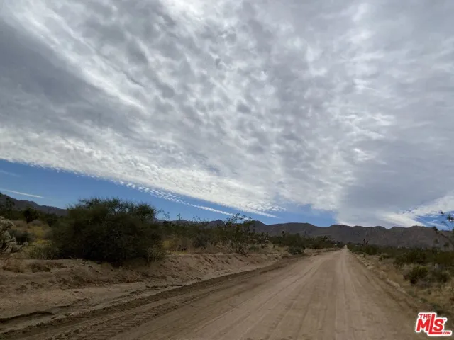 0 Saddleback Road, Joshua Tree, California 92252
