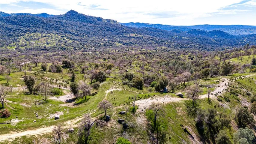 3831 Broncho Hollow Lane, Mariposa, California 95338