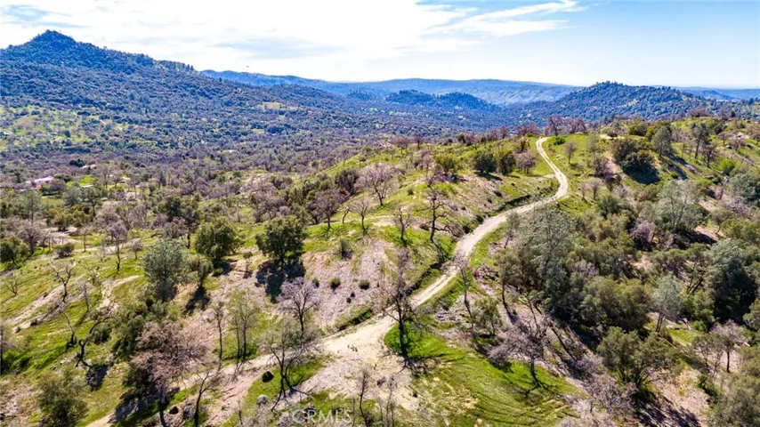 3831 Broncho Hollow Lane, Mariposa, California 95338