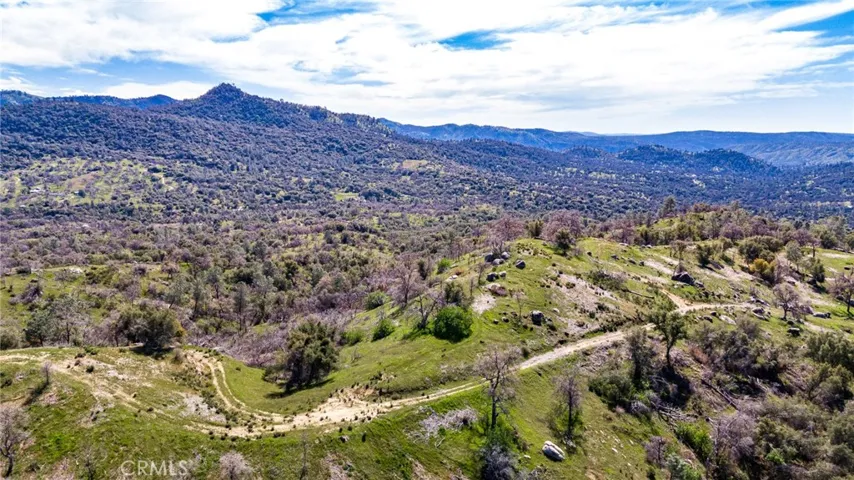 3831 Broncho Hollow Lane, Mariposa, California 95338
