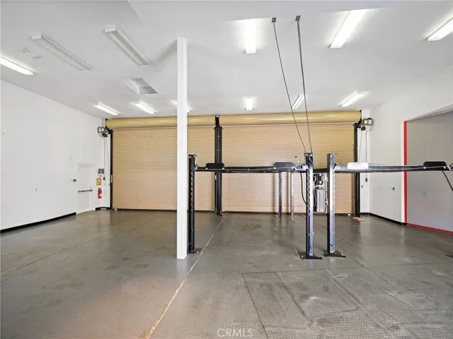 19149 Elkhorn Road, Apple Valley, California 92308