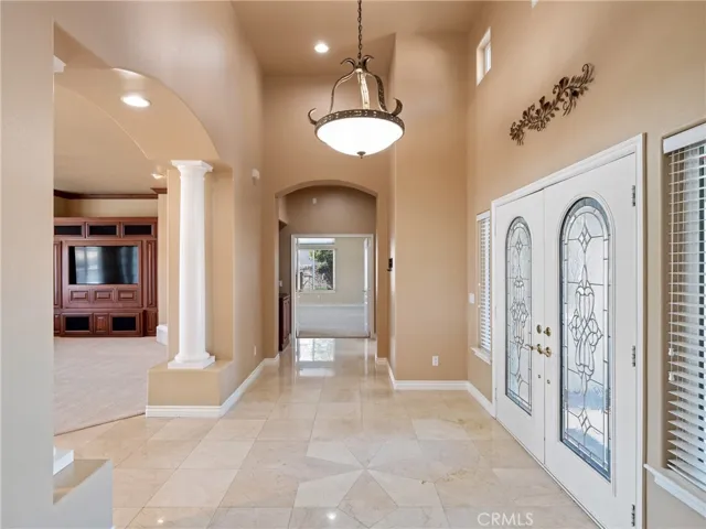 19149 Elkhorn Road, Apple Valley, California 92308