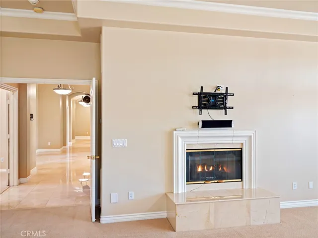 19149 Elkhorn Road, Apple Valley, California 92308