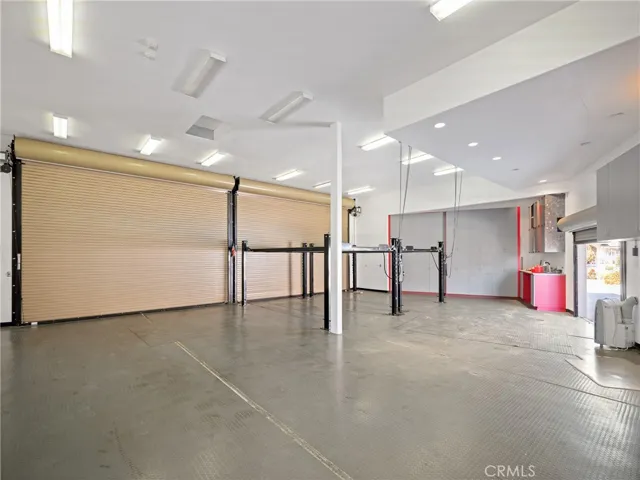 19149 Elkhorn Road, Apple Valley, California 92308