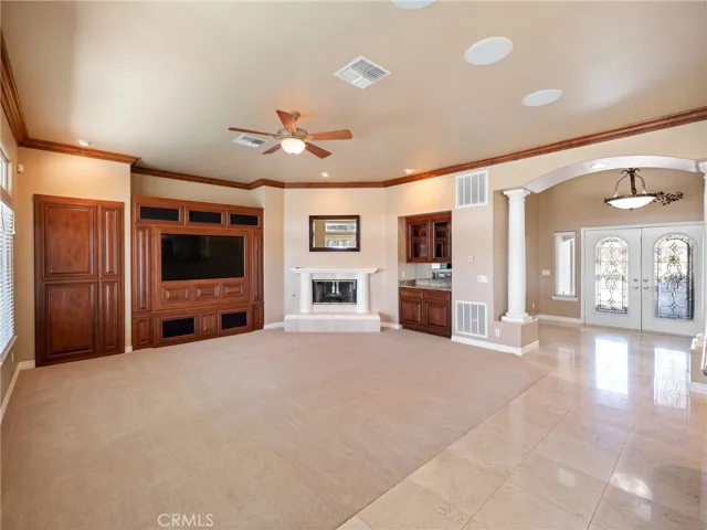 19149 Elkhorn Road, Apple Valley, California 92308