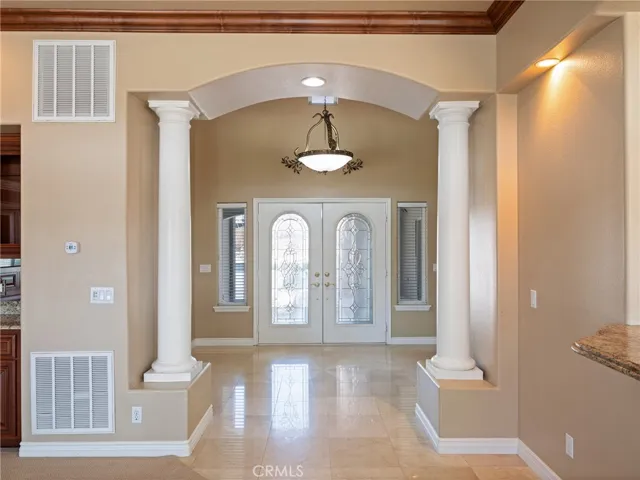 19149 Elkhorn Road, Apple Valley, California 92308