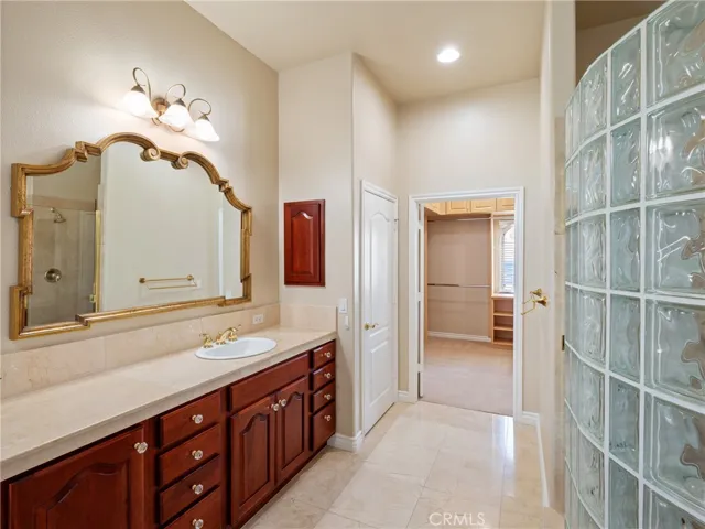 19149 Elkhorn Road, Apple Valley, California 92308