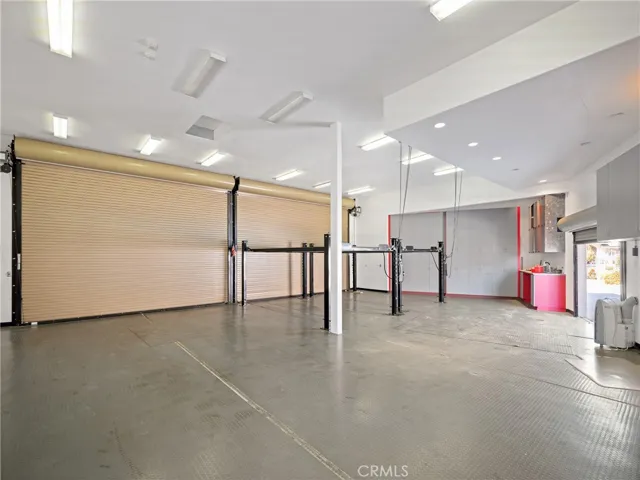 19149 Elkhorn Road, Apple Valley, California 92308