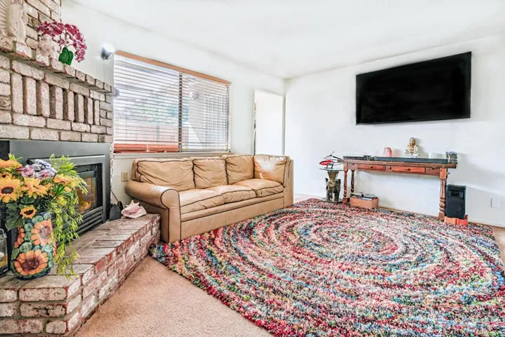 147 Mentel Avenue, Santa Cruz, California 95062