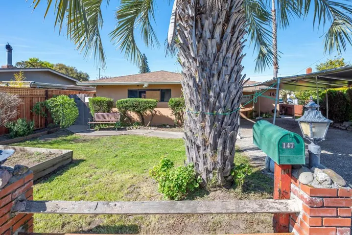 147 Mentel Avenue, Santa Cruz, California 95062
