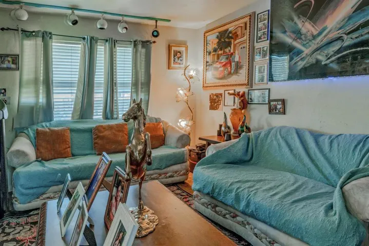 147 Mentel Avenue, Santa Cruz, California 95062