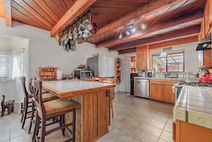 147 Mentel Avenue, Santa Cruz, California 95062