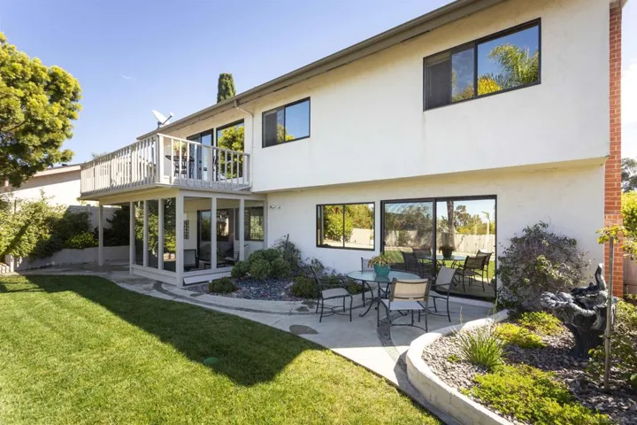 6136 Radcliffe Drive, San Diego, California 92122