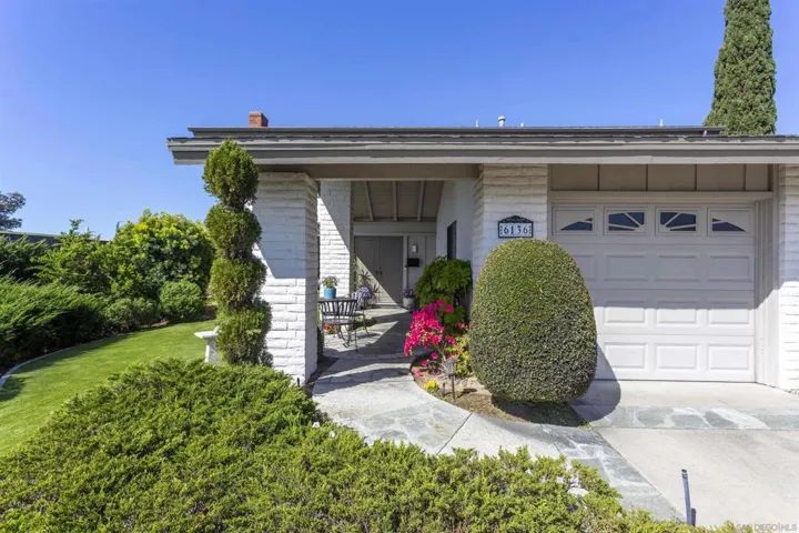 6136 Radcliffe Drive, San Diego, California 92122