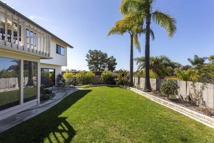 6136 Radcliffe Drive, San Diego, California 92122